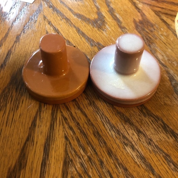 Vintage Terracotta 2” Butter Or Cookie Press Ceram Vintage Clay Cabin Strawberry - Picture 2 of 9